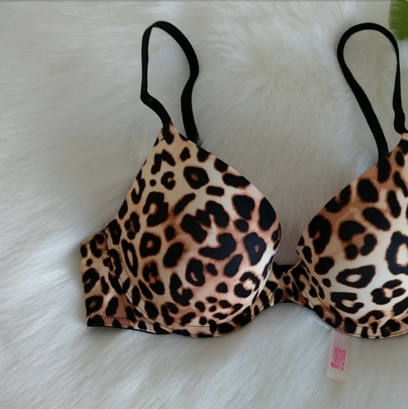 Size 34C🌺PINK VICTORIA'S SECRET PUSH-UP BRA - Picture 2 of 5